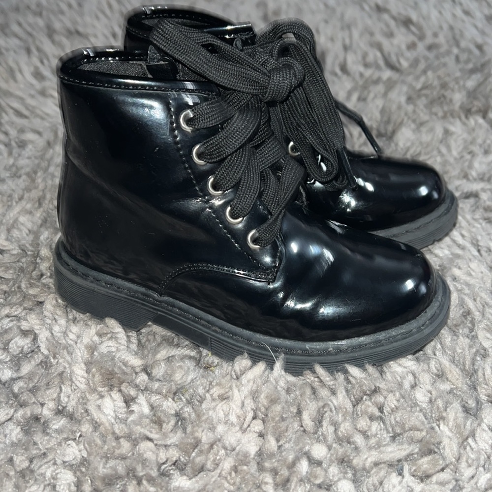 Combat Boots - Picture 2 of 4